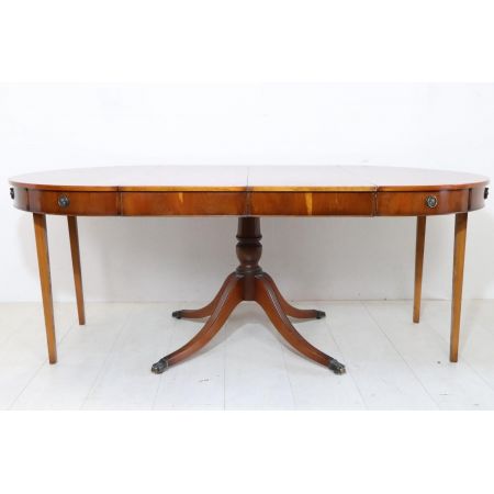 Ausziehbarer englischer Drum Dining Table, in Eibe, mit 2 extra Platten - sofort lieferbar