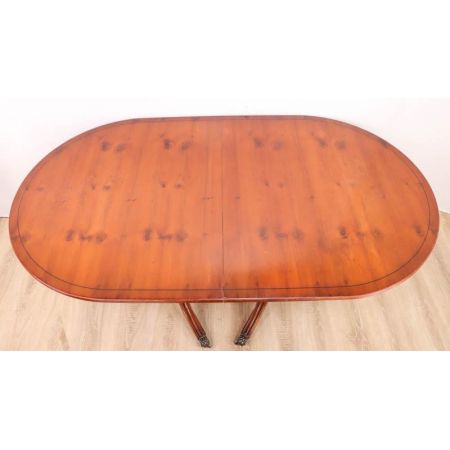 Ausziehbarer Esstisch, D-End Form, Eibe