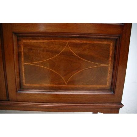 Antiker Edwardian Mahagoni Bücherschrank mit Intarsien