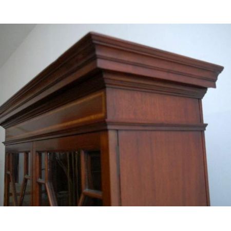 Antiker Edwardian Mahagoni Bücherschrank mit Intarsien