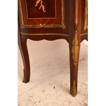 Französische Vitrine 