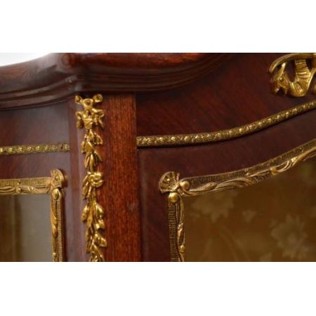 Französische Vitrine 