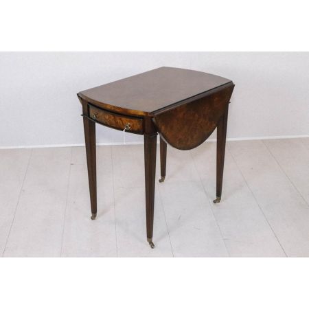 Beistelltisch/Pembroke Table im edwardianischen Stil