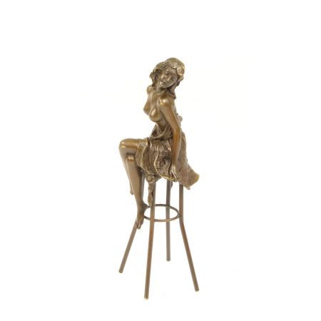 Bronzefigur Lady On Barchair 25,6x7,3x9,3cm