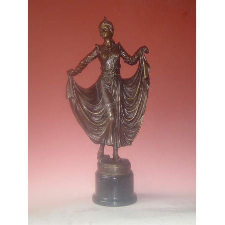 Bronzefigur Dancer 61,9x15,5x28,4cm