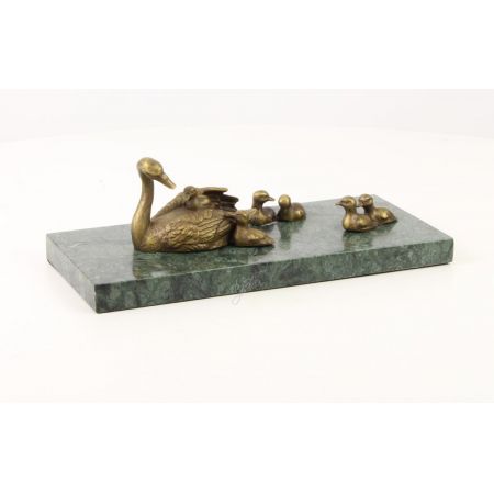 Bronzefigur von Swan With Cygnets 10,1x13,9x30,1cm