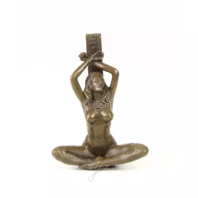 Erotische Bronzefigur Handcuffed Female Nude 14,1x5,9x10,3cm