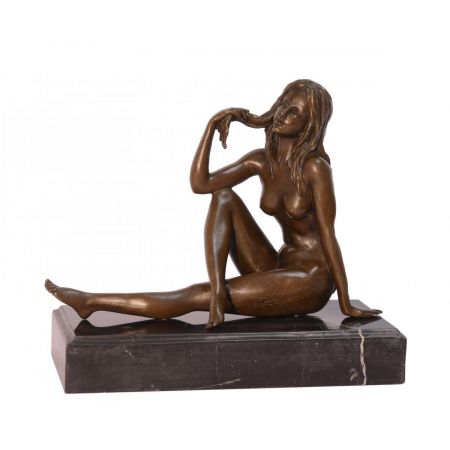 Bronzefigur Sitting Nude 18,5x11,2x22cm