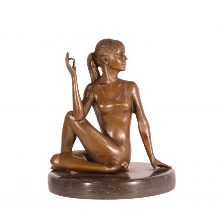 Bronzefigur Female Doing Yoga 17,5x14,9x14,9cm