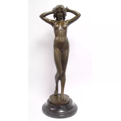 Bronzefigur First Shiver 77,5cm