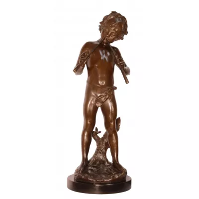 Bronzefigur The Little Piper 72,5cm