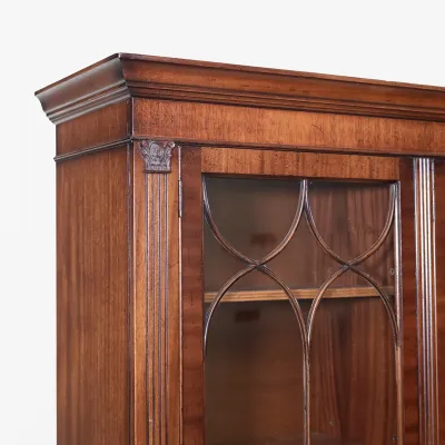 Mahagoni Bücherschrank