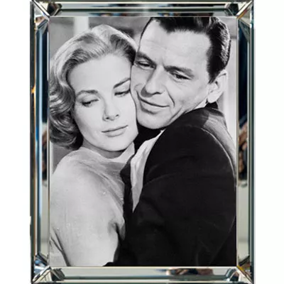 Wandbild Fotowand Grace Kelly & Frank Sinatra schwarz-weiß Foto mit Bilderrahmen in Pearl 40x50