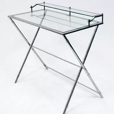 Beistelltisch mit klarem Glas 89x50x83cm