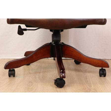 "Captain" Chesterfield Sessel Bürostuhl