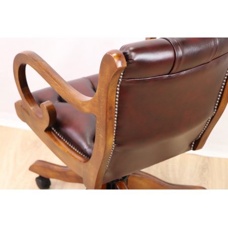 "Regency Carver Swivel" Chesterfield Drehstuhl