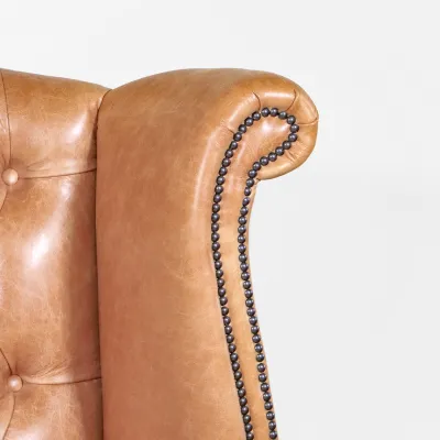 „Grand Scrollwing Chair“