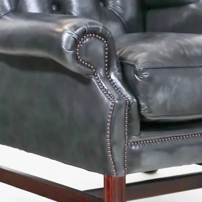 Chesterfield Sessel „York“ – Ohrensessel in Birch Antique Black, sofort lieferbar