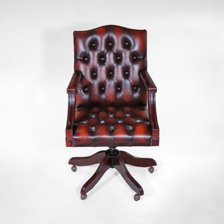 Chesterfield Drehstuhl in Birch Antique Rust