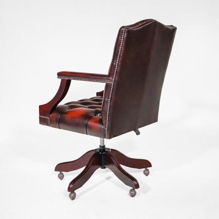 Chesterfield Drehstuhl in Birch Antique Rust