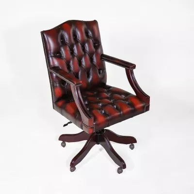 Chesterfield Drehstuhl in Birch Antique Rust