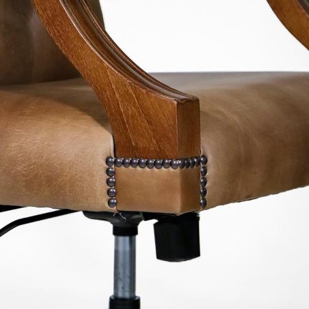 Chesterfield Drehstuhl Gainsborough in braun