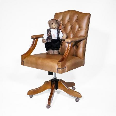 Chesterfield Drehstuhl Gainsborough in braun