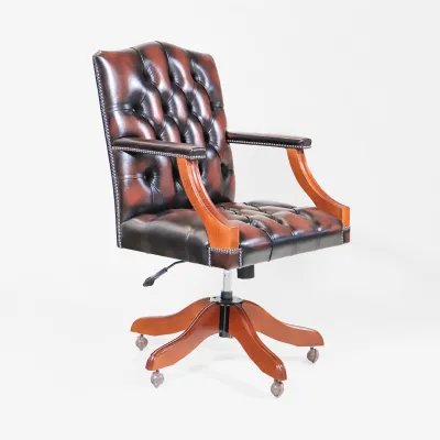 Chesterfield Bürostuhl aus rot-braunem Rindsleder – Birch Antique Tan