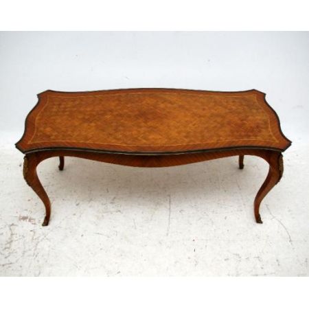 Französischer Caffee Tisch Nussbaum 