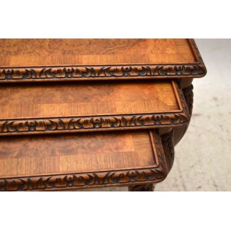 Nussbaum Nest of tables   