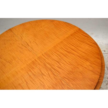 Art Deco Nest of tables Couchtische aus Bergahorn