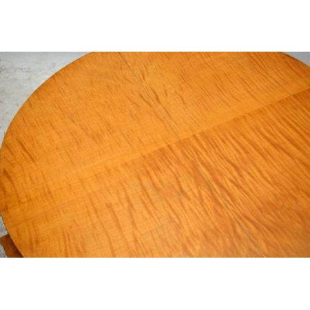 Art Deco Nest of tables Couchtische aus Bergahorn