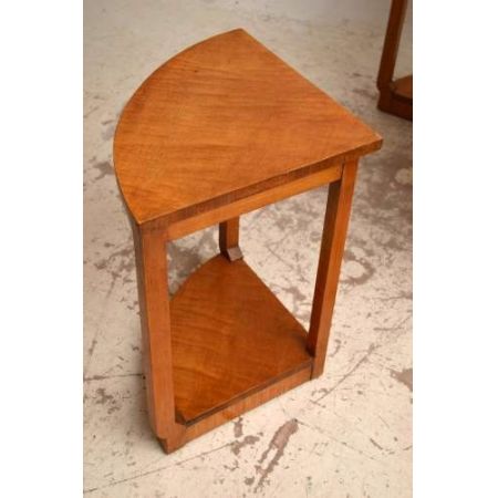 Art Deco Nest of tables Couchtische aus Bergahorn