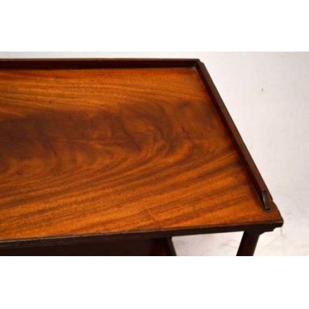 Antiker Beistelltisch  Two Tier Mahogany Side Table