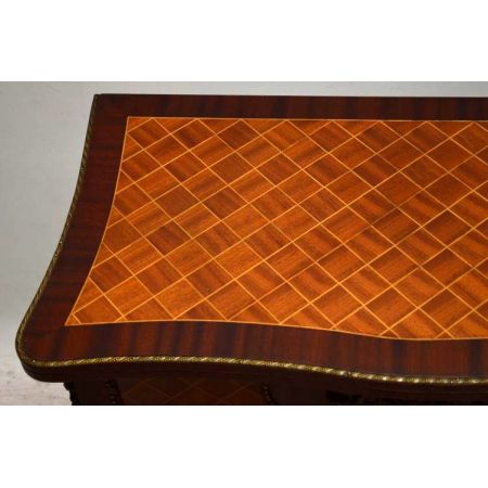 Antiker Karten Spieltisch 