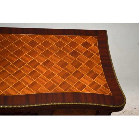 Antiker Karten Spieltisch 