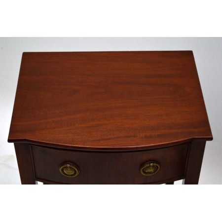 Schönes Paar Edwardian Beistelltische antik