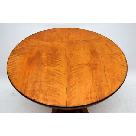 Antik Biedermeier Center Tisch oder Esstisch