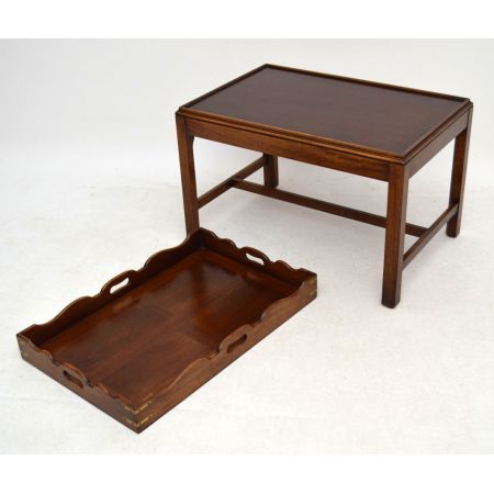 Schönes antiker Coffe table Butlers Tray