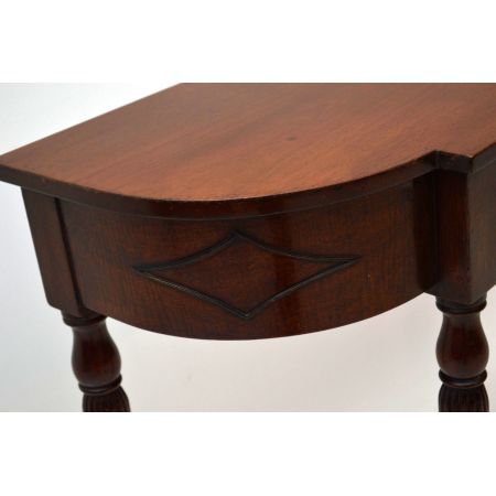 Selten schöner Konsolentisch Sidetable