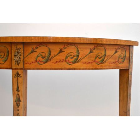 Antiker Beistelltisch aus Satinwood