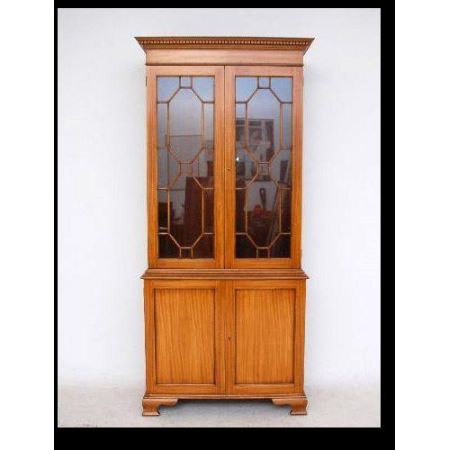 Two Door Bookcase satin wood sehr rar 