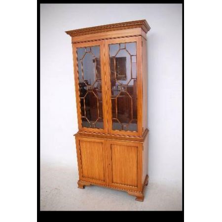 Two Door Bookcase satin wood sehr rar 