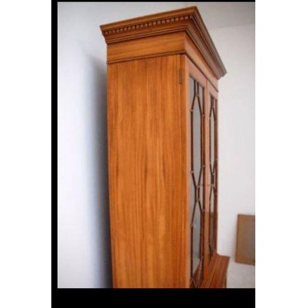 Two Door Bookcase satin wood sehr rar 