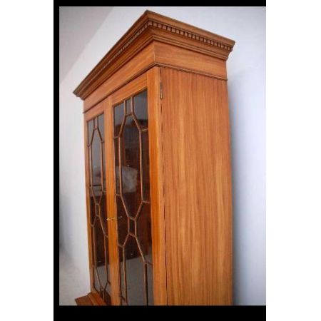 Two Door Bookcase satin wood sehr rar 