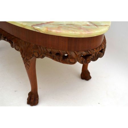 Antiker geschnitzter Mahagoni Marmorspitzenkaffeetisch