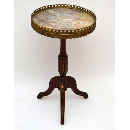 Ein Paar antik-französische Marmor Wein Tische