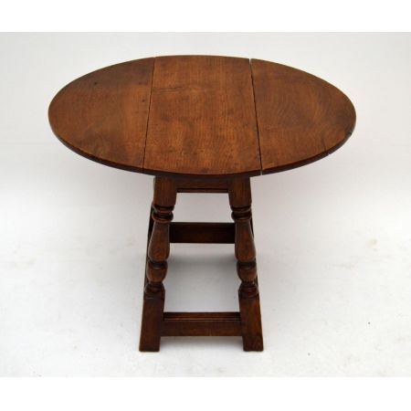 Kleine antike Solid Oak Drop Leaf Occasional Tisch