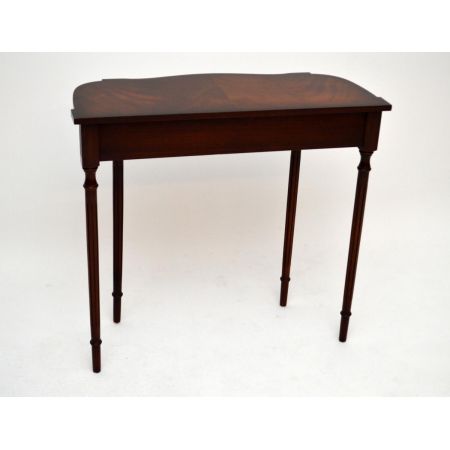 Antiker Beistelltisch Konsolentisch