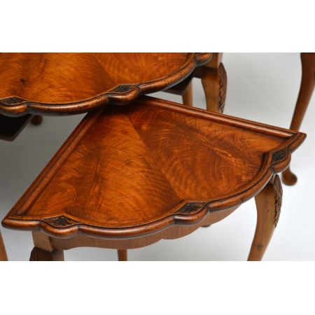 Rundes Nest of Tables Beistelltische antik